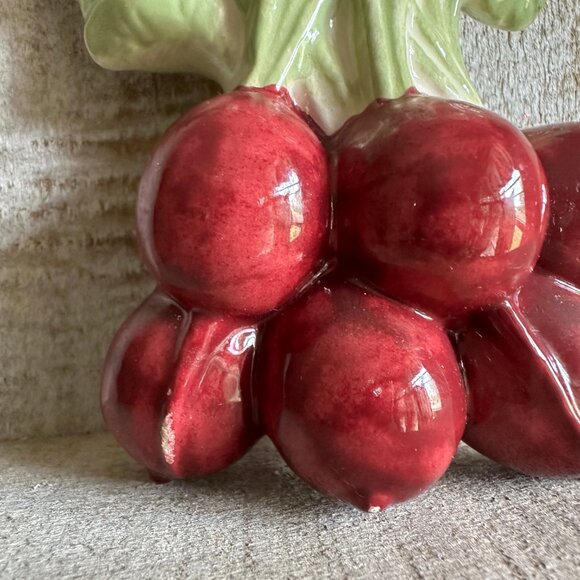 Ceramic Radish Bunch wall decor, kitchen gardening shed *read full description - Picture 4 of 7